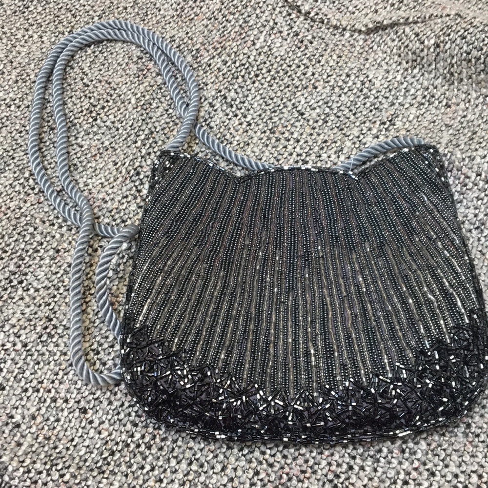 Date Night beaded scalloped club bag purse NEW